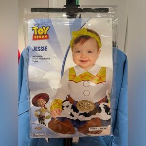 Like New Spirit Halloween Costume Baby Size 12-18mo